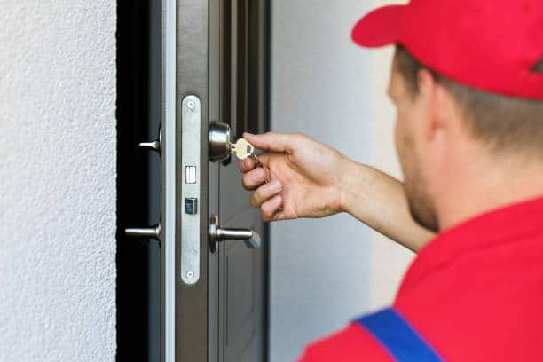 4 Reasons Why You Should Get Your Residential Locks Rekeyed