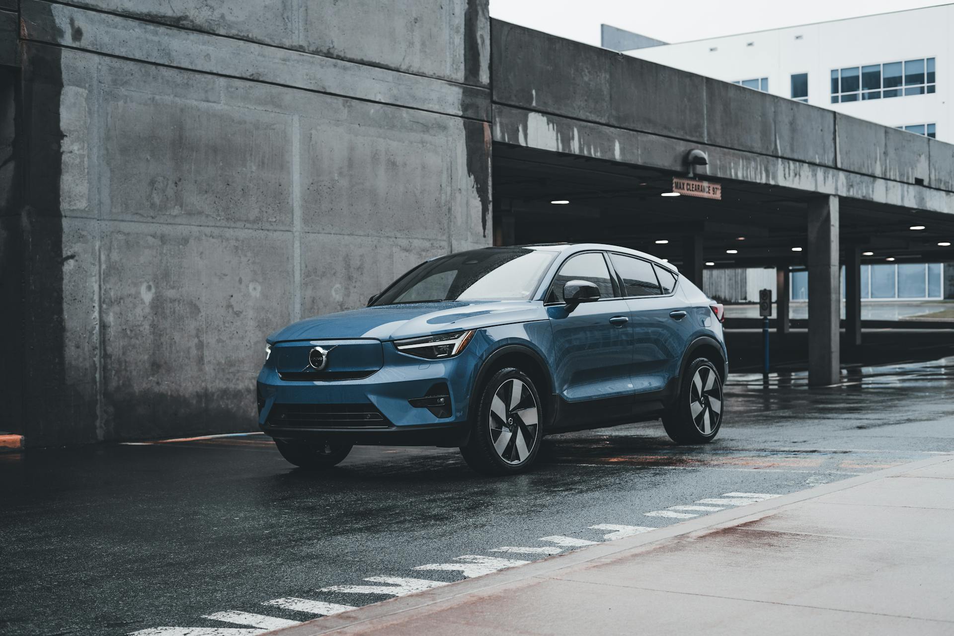 Volvo vehicle for automotive locksmith service in Chicago